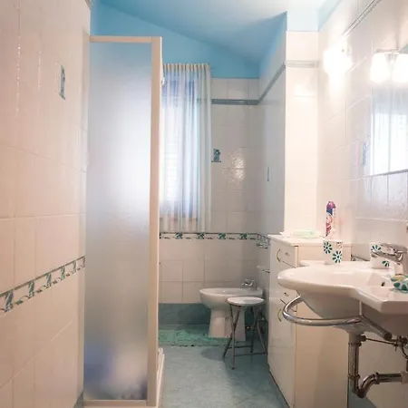 Anna Maria Custonaci